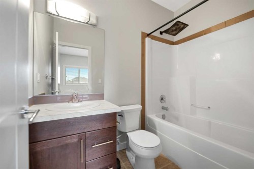 46 Village Crescent, Red Deer, AB 
