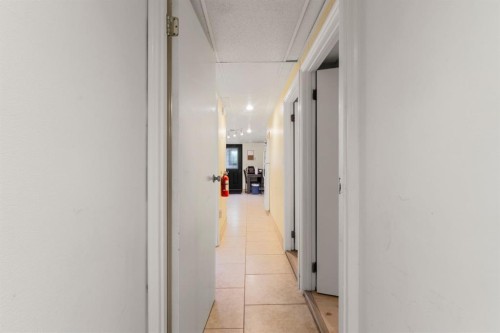 2702 17 Street Se, Calgary, AB 