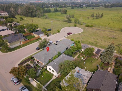 2702 17 Street Se, Calgary, AB 