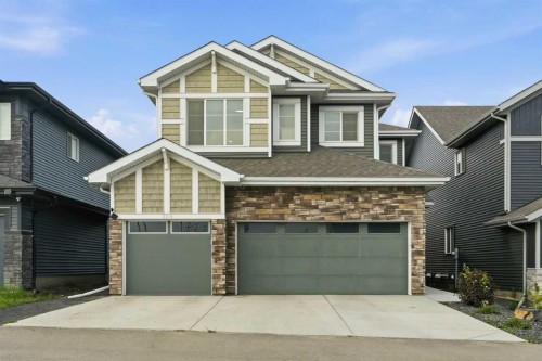 504 Creekrun Lane SW Airdrie, AB T4B 5J9