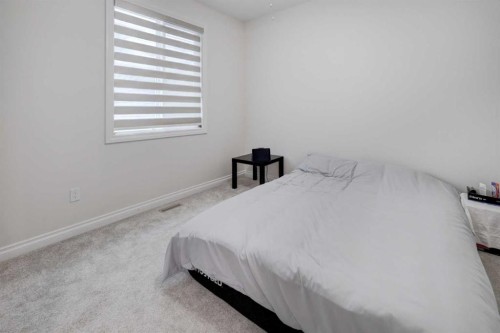351 Baywater Common Sw, Airdrie, AB - Indoor Photo Showing Bedroom