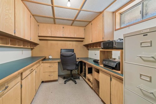48 Flavelle Road Se, Calgary, AB 