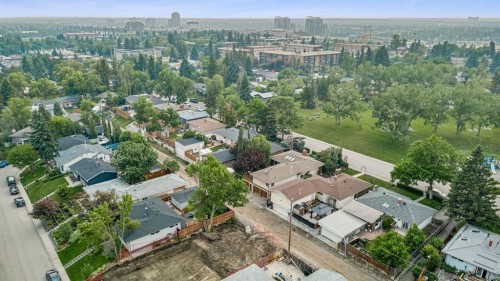 48 Flavelle Road Se, Calgary, AB 