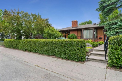 48 Flavelle Road Se, Calgary, AB 