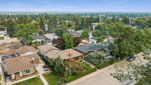 48 Flavelle Road Se, Calgary, AB 