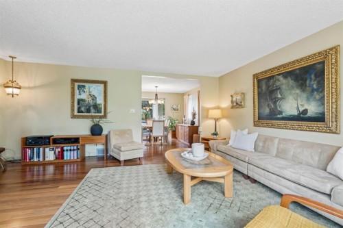 48 Flavelle Road Se, Calgary, AB 