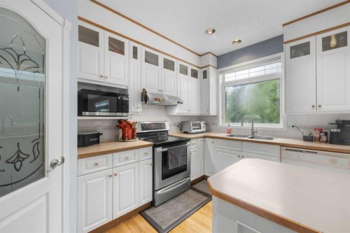 31 Hamptons Heath Nw, Calgary, AB 