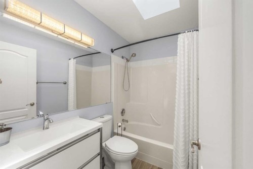 31 Hamptons Heath Nw, Calgary, AB 