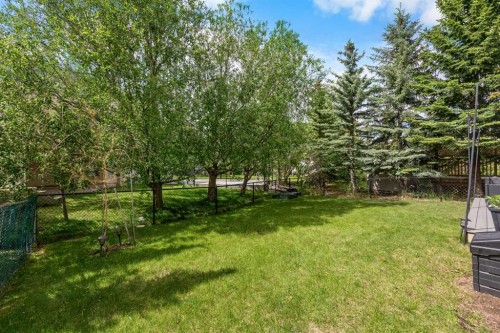 31 Hamptons Heath Nw, Calgary, AB 