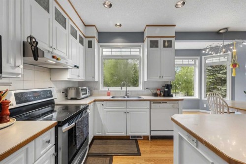 31 Hamptons Heath Nw, Calgary, AB 