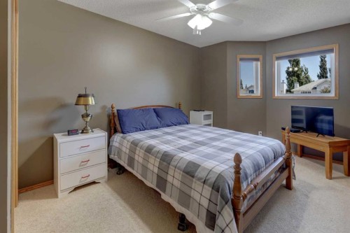 96 Hawktree Close Nw, Calgary, AB 