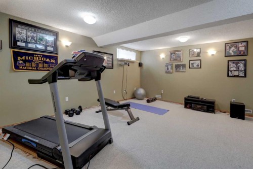 96 Hawktree Close Nw, Calgary, AB 