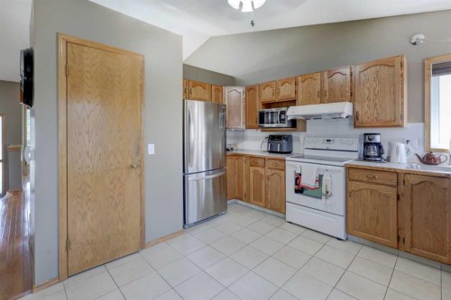 96 Hawktree Close Nw, Calgary, AB 