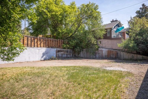 1308 17A Street Nw, Calgary, AB 