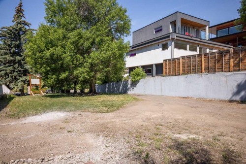 1308 17A Street Nw, Calgary, AB 