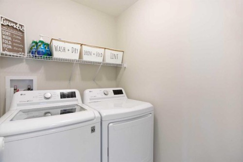 136 Highview Gate Se, Airdrie, AB - Indoor Photo Showing Laundry Room