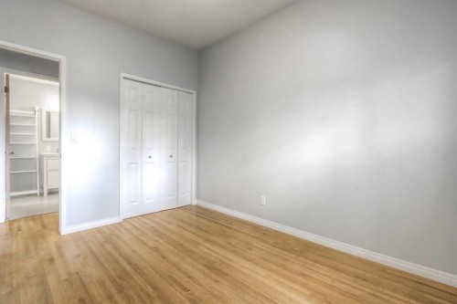 5839 66 Avenue Nw, Calgary, AB 