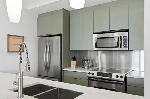 706-530 12 Avenue Sw, Calgary, AB - Indoor