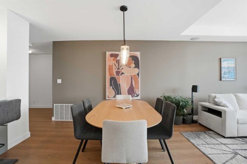 706-530 12 Avenue Sw, Calgary, AB - Indoor Photo Showing Dining Room