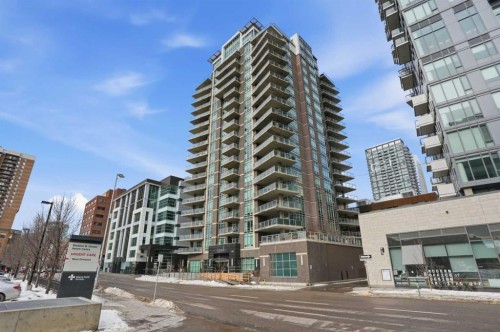706-530 12 Avenue Sw, Calgary, AB - Outdoor With Balcony With Facade