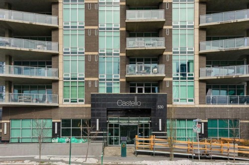 706-530 12 Avenue Sw, Calgary, AB - Outdoor With Balcony