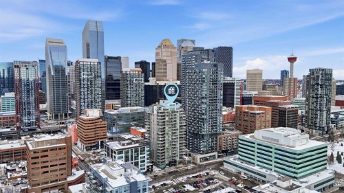 706-530 12 Avenue Sw, Calgary, AB - Outdoor