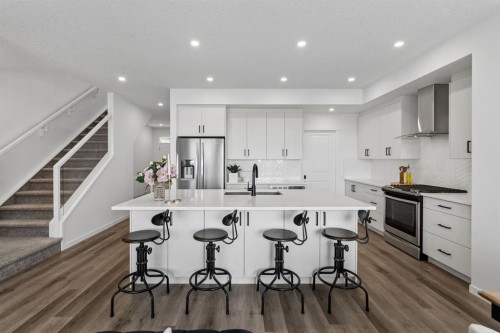 209 Masters Row, Calgary, AB 