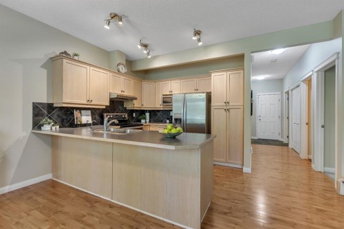 6 Discovery Heights Sw, Calgary, AB 