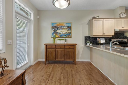 6 Discovery Heights Sw, Calgary, AB 