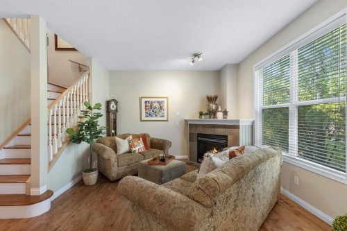 6 Discovery Heights Sw, Calgary, AB 
