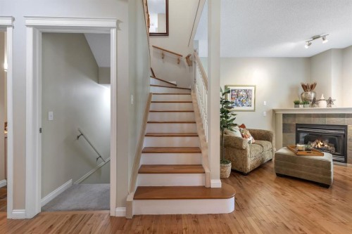 6 Discovery Heights Sw, Calgary, AB 