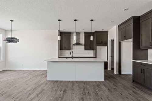 167 Lucas Gardens Nw, Calgary, AB 