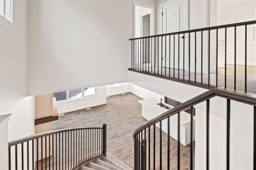 167 Lucas Gardens Nw, Calgary, AB 