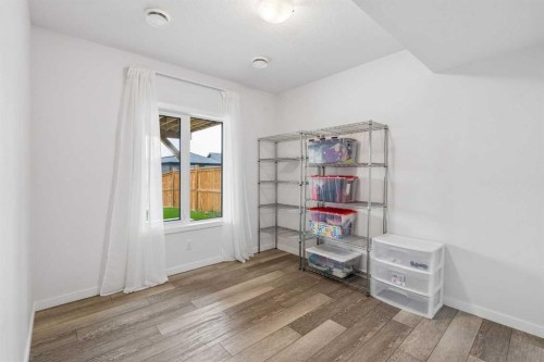215 Lucas Terrace Nw, Calgary, AB - Indoor