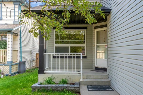 30 Citadel Crest Link Nw, Calgary, AB 