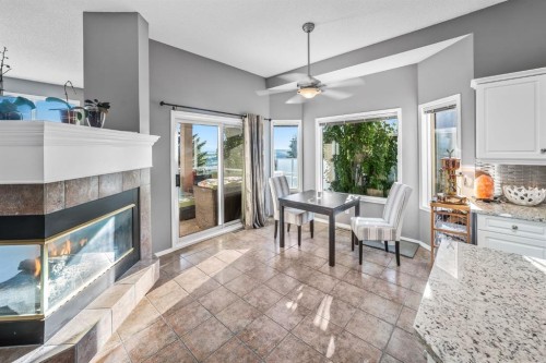 19 Gleneagles View, Cochrane, AB 