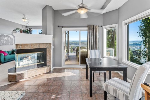 19 Gleneagles View, Cochrane, AB 