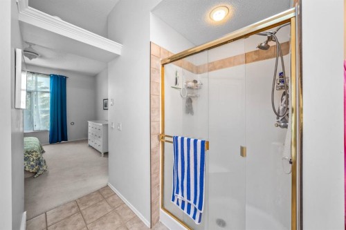 19 Gleneagles View, Cochrane, AB 