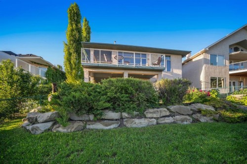 19 Gleneagles View, Cochrane, AB 