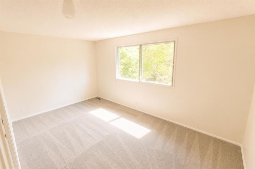 540 Varsity Estates Place Nw, Calgary, AB 