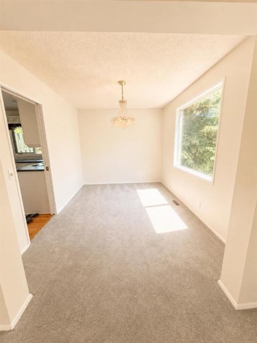540 Varsity Estates Place Nw, Calgary, AB 