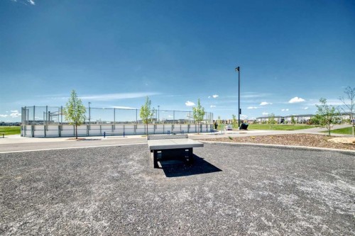 1217-63 Corner Glen Crescent Ne, Calgary, AB 