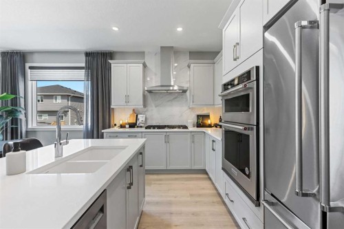 124 Corner Glen Avenue Ne, Calgary, AB 