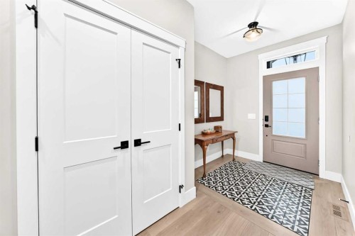 12 Willow Street, Cochrane, AB - Indoor Photo Showing Other Room