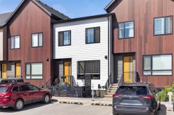 107 Redstone Crescent NE Calgary, AB T3N 1M4