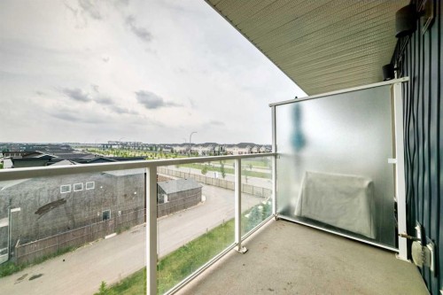 1411-76 Cornerstone Passage Ne, Calgary, AB 