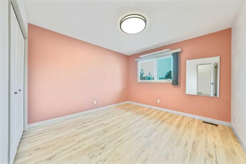 40 Silver Ridge Court Nw, Calgary, AB 