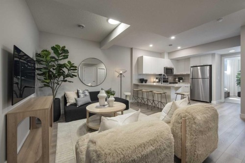 51 Heartwood Villas Se, Calgary, AB - Indoor