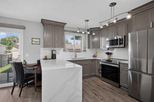 6609 Rundlehorn Drive Ne, Calgary, AB 