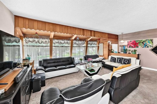 16501 106 Avenue Nw, Edmonton, AB - Indoor